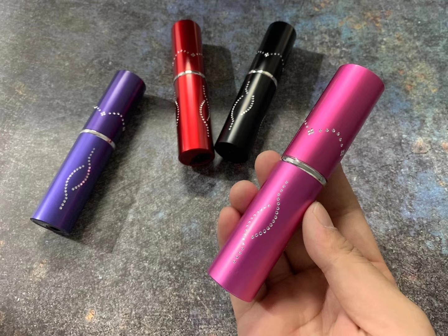 尺寸小巧玲珑 尺寸小巧玲珑